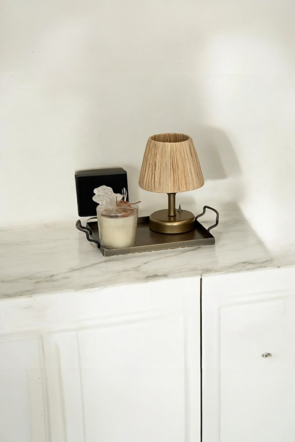 Tasarım Kablosuz Hasır- Rafya Masa Lambası Mat Altın, Dekoratif LED Abajur